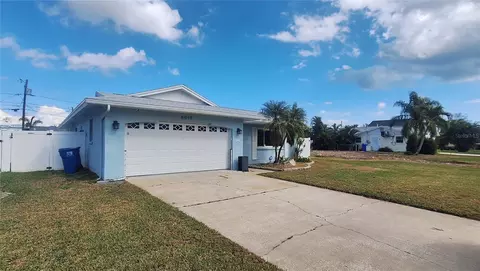 6019 Venetian Blvd NE, Saint Petersburg, FL 33703