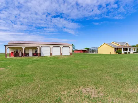 Exterior - 15721 Colding Loop, Wimauma, FL 33598 photo 12 of 15