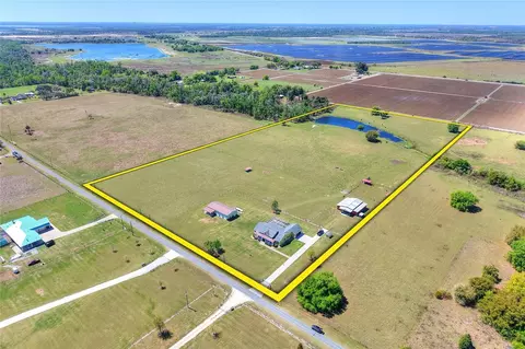 View/Area - 15721 Colding Loop, Wimauma, FL 33598 photo 1 of 6