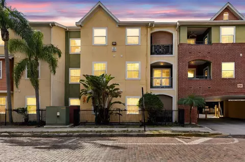 1910 E Palm Ave #10205, Tampa, FL 33605