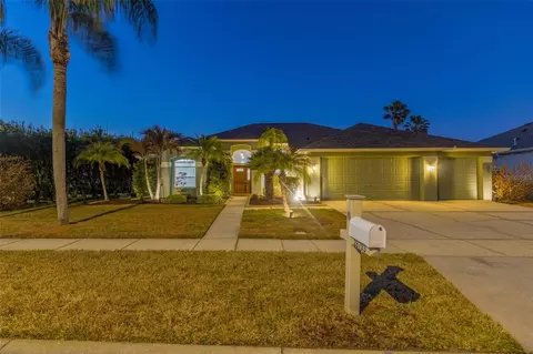 28703 Crooked Stick Ct, Wesley Chapel, FL 33543