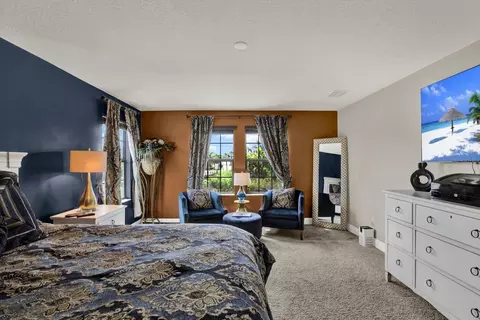 Bedroom - 13113 Wildflower Meadow Dr, Riverview, FL 33579 photo 6 of 13