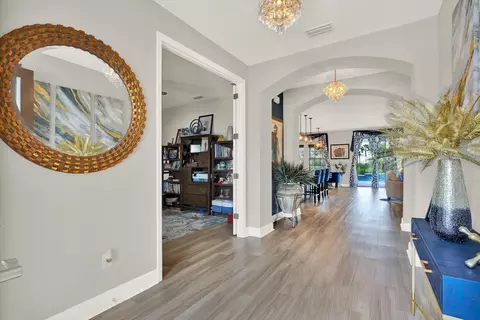 Entry Way - 13113 Wildflower Meadow Dr, Riverview, FL 33579 photo 2 of 6