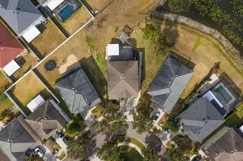 View/Area - 2839 Maple Brook Loop, Lutz, FL 33558 photo 3 of 12