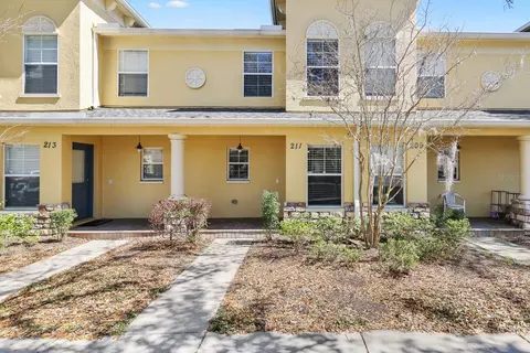 211 Penmark Stone Pl, Valrico, FL 33594