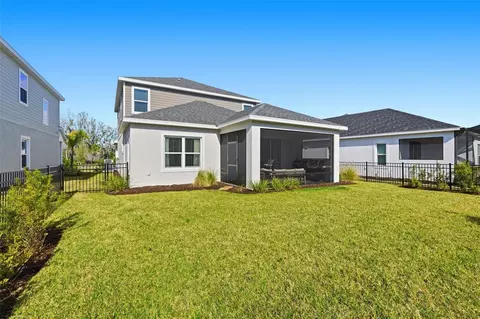 Exterior - 10141 Spruce River Way, Parrish, FL 34219 photo 5 of 9