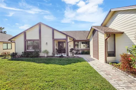 2217 Sequoia Dr, Clearwater, FL 33763