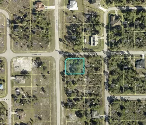 1015 Columbus Blvd S, Lehigh Acres, FL 33974