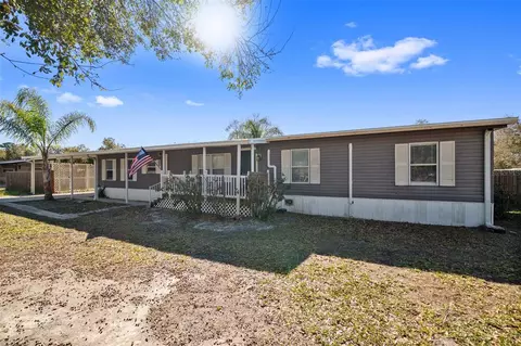 6329 Saddletree Dr, Wesley Chapel, FL 33544