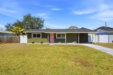 411 42nd Ave NE, Saint Petersburg, FL 33703