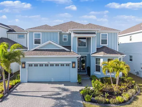 5215 Wishing Arch Dr, Apollo Beach, FL 33572