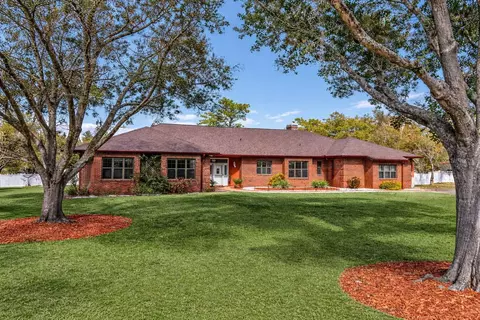 13607 2nd Ave E, Bradenton, FL 34212