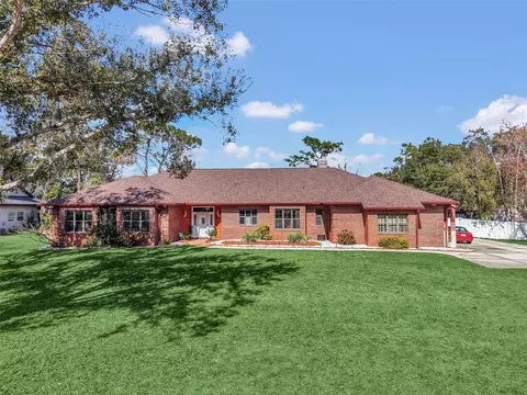 Exterior - 13607 2nd Ave E, Bradenton, FL 34212 photo 4 of 15