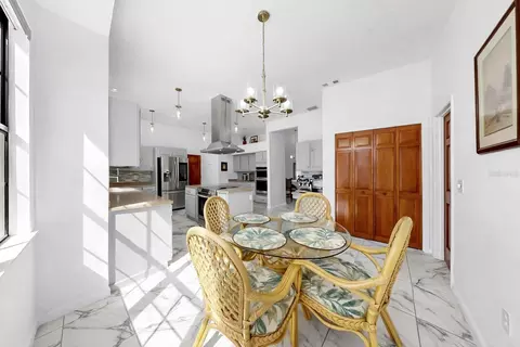 Dining - 13607 2nd Ave E, Bradenton, FL 34212 photo 1 of 5