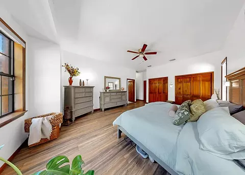 Bedroom - 13607 2nd Ave E, Bradenton, FL 34212 photo 3 of 7
