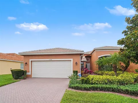 15640 Aurora Lake Cir, Wimauma, FL 33598
