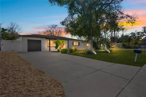 5772 56th Ter N, Saint Petersburg, FL 33709
