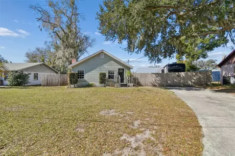 407 Pevetty Dr, Plant City, FL 33563