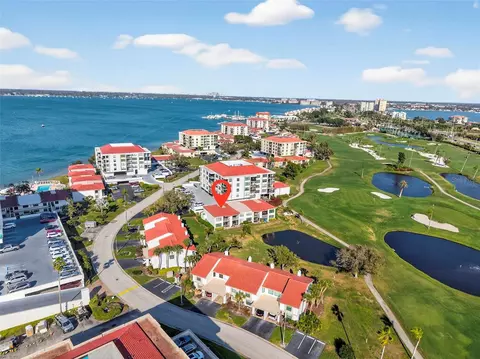 6210 Sun Blvd #112, Saint Petersburg, FL 33715
