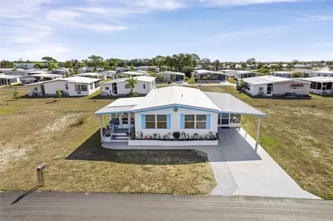 231 Estrada, North Port, FL 34287