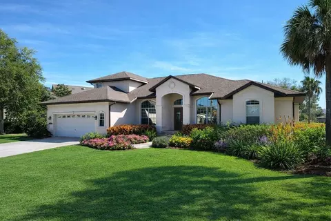 141 SE 2nd Ave, Crystal River, FL 34429