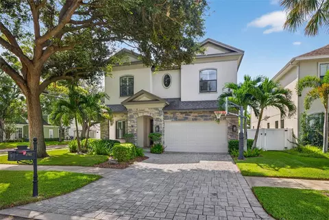 3702 W San Luis St, Tampa, FL 33629