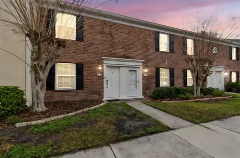 13747 Juniper Blossom Dr, Tampa, FL 33618