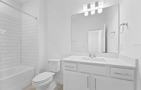 Bath - 9839 Crescent Moon Dr, Riverview, FL 33578 photo 3 of 3