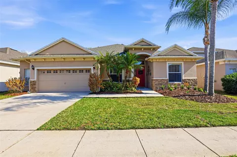 3235 Grassglen Pl, Wesley Chapel, FL 33544