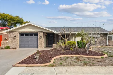 6811 Altavista St, Port Richey, FL 34668