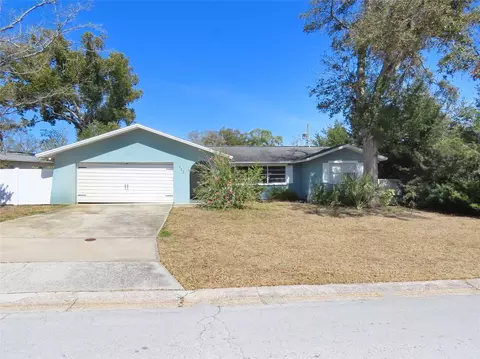 1350 Cambridge Dr, Clearwater, FL 33756