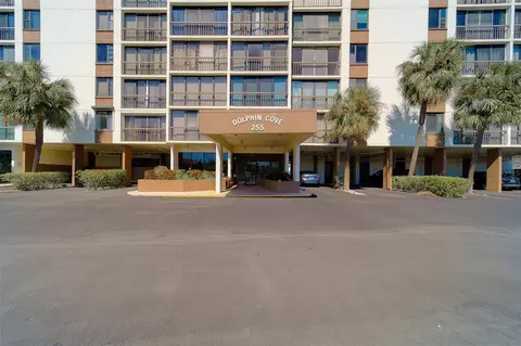 255 Dolphin Pt #802, Clearwater Beach, FL 33767