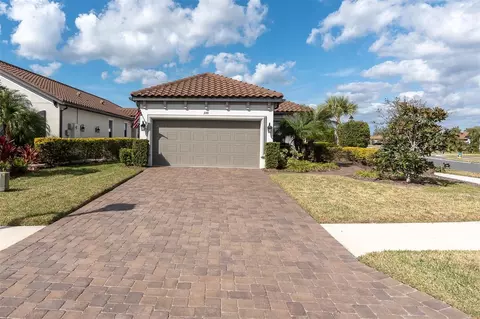 3141 Francoa Dr, Odessa, FL 33556