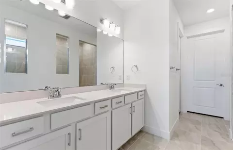 Entry Way - 9939 Johnson Oaks Gln, Parrish, FL 34219 photo 1 of 1