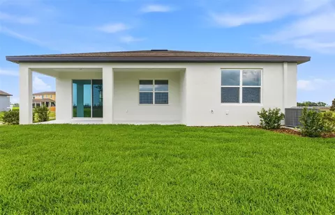 Exterior - 9939 Johnson Oaks Gln, Parrish, FL 34219 photo 3 of 4