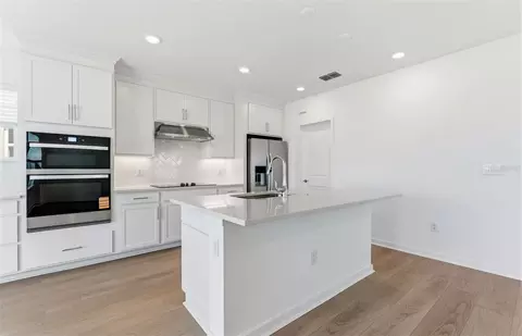 Kitchen - 7910 Palm Paradise Pl, Parrish, FL 34219 photo 1 of 1