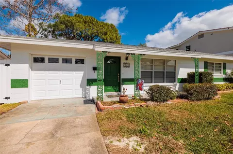 349 89th Ave NE, Saint Petersburg, FL 33702