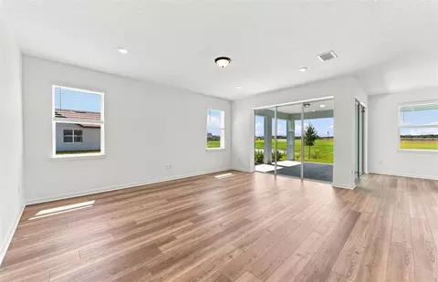 Living - 9931 Johnson Oaks Gln, Parrish, FL 34219 photo 2 of 2