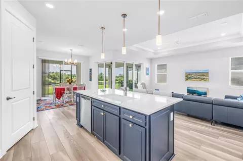 Kitchen - 8721 Ocean Tides Cv, Parrish, FL 34219 photo 6 of 11