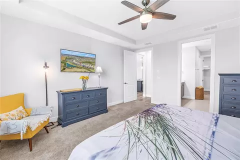 Bedroom - 8721 Ocean Tides Cv, Parrish, FL 34219 photo 2 of 5