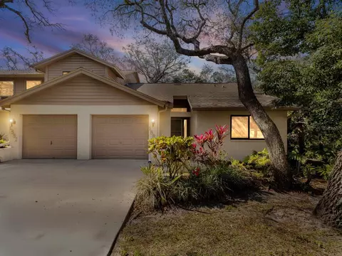 1880 Whispering Way, Tarpon Springs, FL 34689