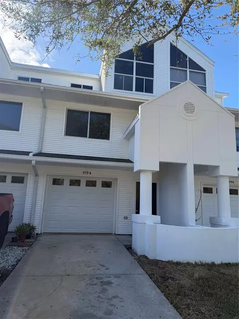 9794 Indian Key Trl #91, Seminole, FL 33776