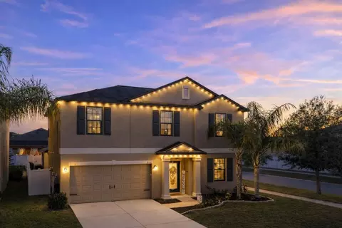 11201 Leland Groves Dr, Riverview, FL 33579
