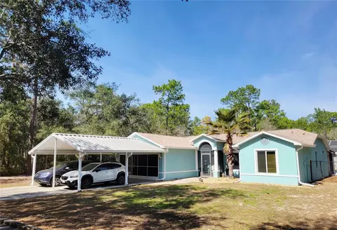 9153 Michigan Ave, Weeki Wachee, FL 34613