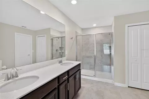 Bath - 4773 Magnetite Loop, Mount Dora, FL 32757 photo 1 of 3