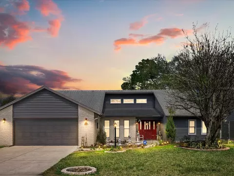 34515 Cedarfield Dr, Dade City, FL 33523
