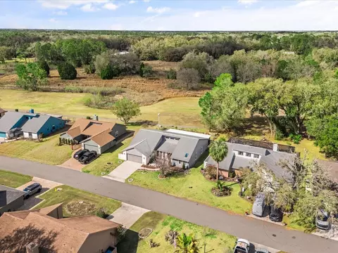 34515 Cedarfield Dr, Dade City, FL 33523