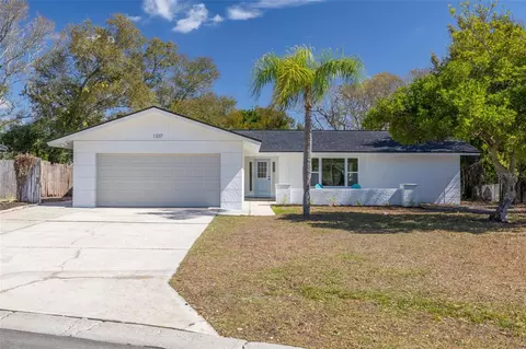1337 Byron Dr, Clearwater, FL 33756