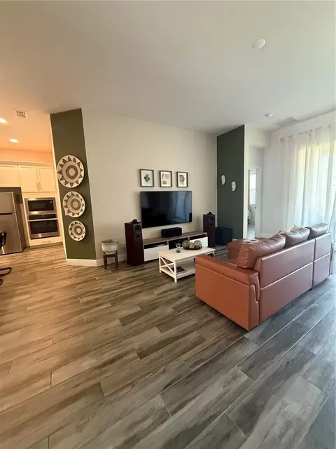 Living - Undisclosed, Saint Cloud, FL 34771 photo 2 of 3