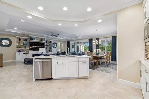 Kitchen - 7447 Lancaster Loop, Wesley Chapel, FL 33545 photo 5 of 7